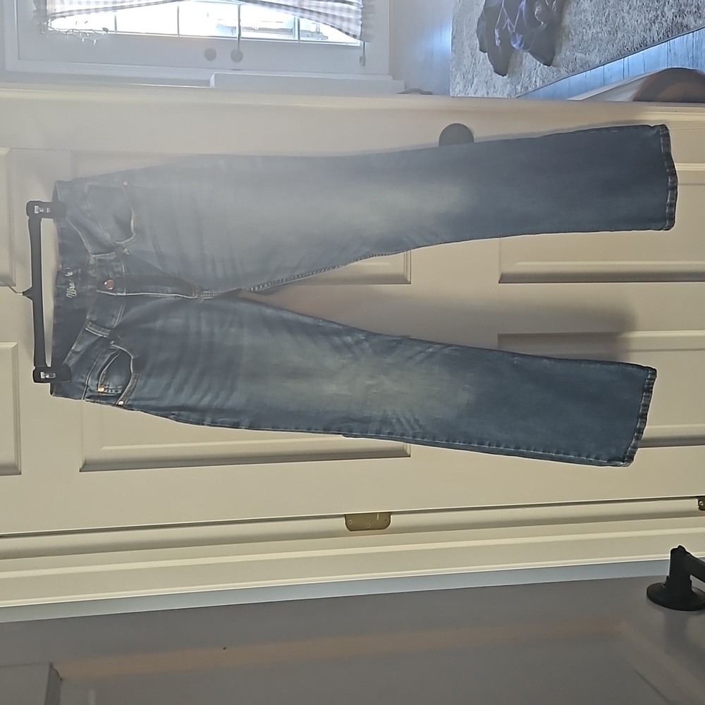 Wrangler bootcut size 11